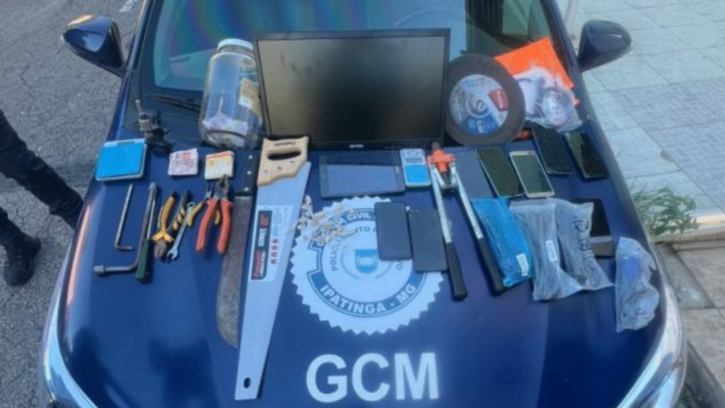 Presos dois acusados de tráfico de drogas e receptação próximo ao Pontilhão de Ferro, no Centro de Ipatinga