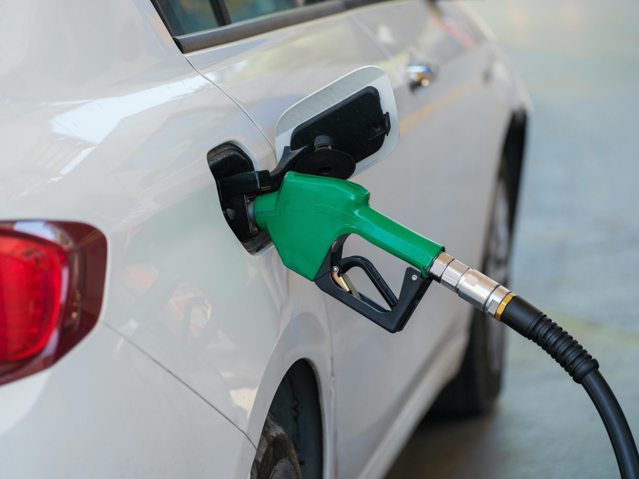 Governo propõe que estados zerem ICMS do diesel importado
