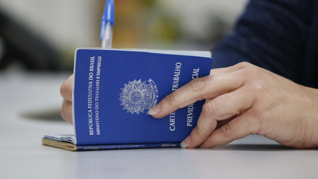 Vale do Aço gera 448 empregos em abril, mas indústria segue perdendo força