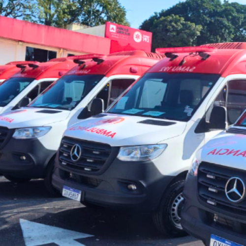 Homem em surto psicótico esfaqueia o próprio pai em Antônio Dias