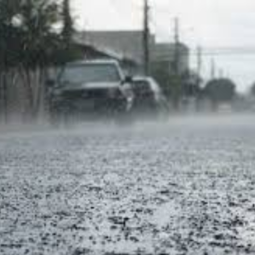 Ipatinga e Coronel Fabriciano registram chuva de granizo na tarde desta terça-feira