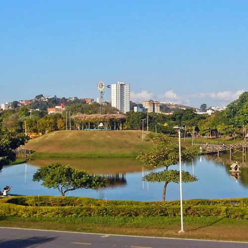 Feirarte Especial segue até 19 de janeiro e movimenta o Parque Ipanema em Ipatinga