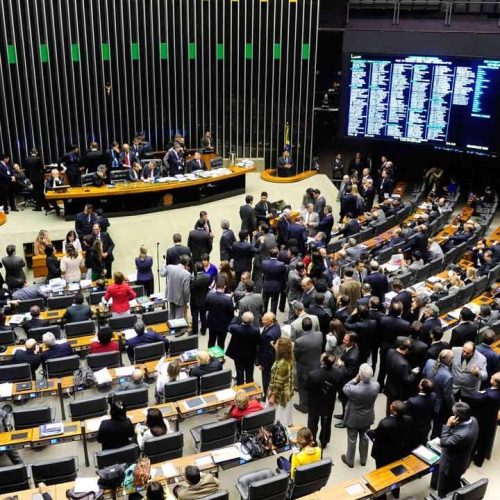Congresso vota LDO de 2026 e analisa veto presidencial à Lei do Licenciamento Ambiental